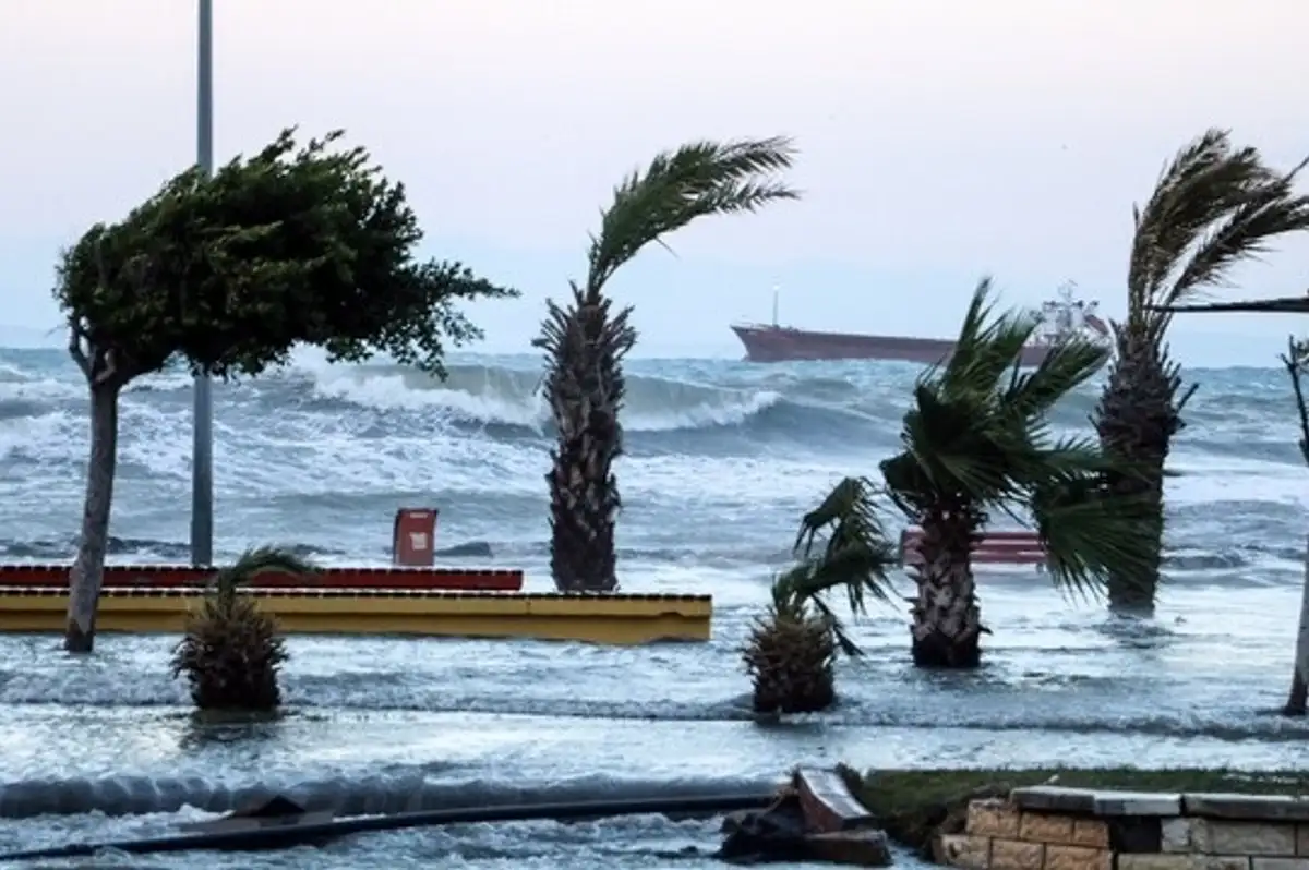 Meteoroloji'den Sağanak Yağış ve Kuvvetli Rüzgar Uyarısı