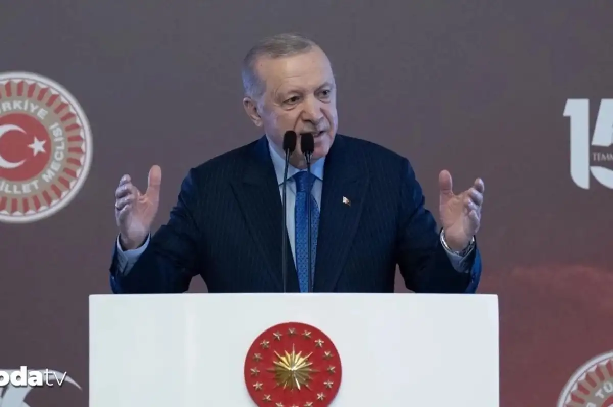 Cumhurbaşkanı Erdoğan'dan 15 Temmuz Mesajı: "FETÖ'yü Ülkemizden Tamamen Söküp Atacağız"