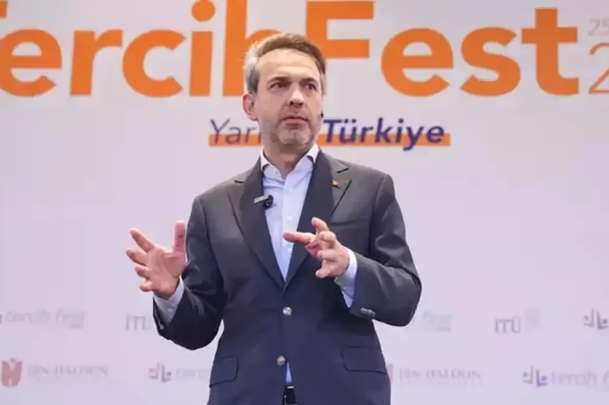 Bakan Bayraktar: "Türkiye 70 Yıllık Nükleer Hayalini Gerçeğe Dönüştürüyor"