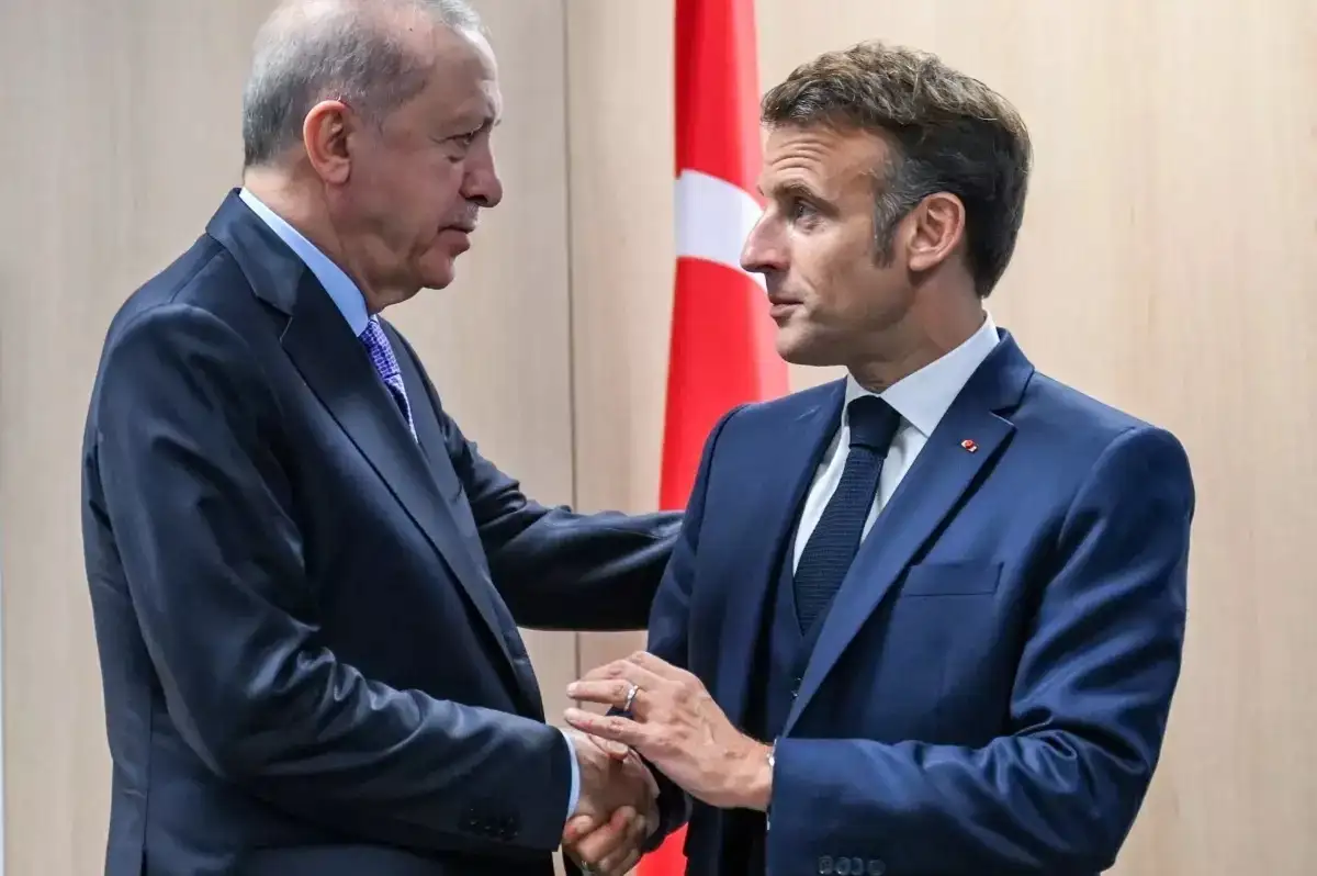 Cumhurbaşkanı Erdoğan ve Fransa Cumhurbaşkanı Macron, Gazze'deki Krizi Görüştü