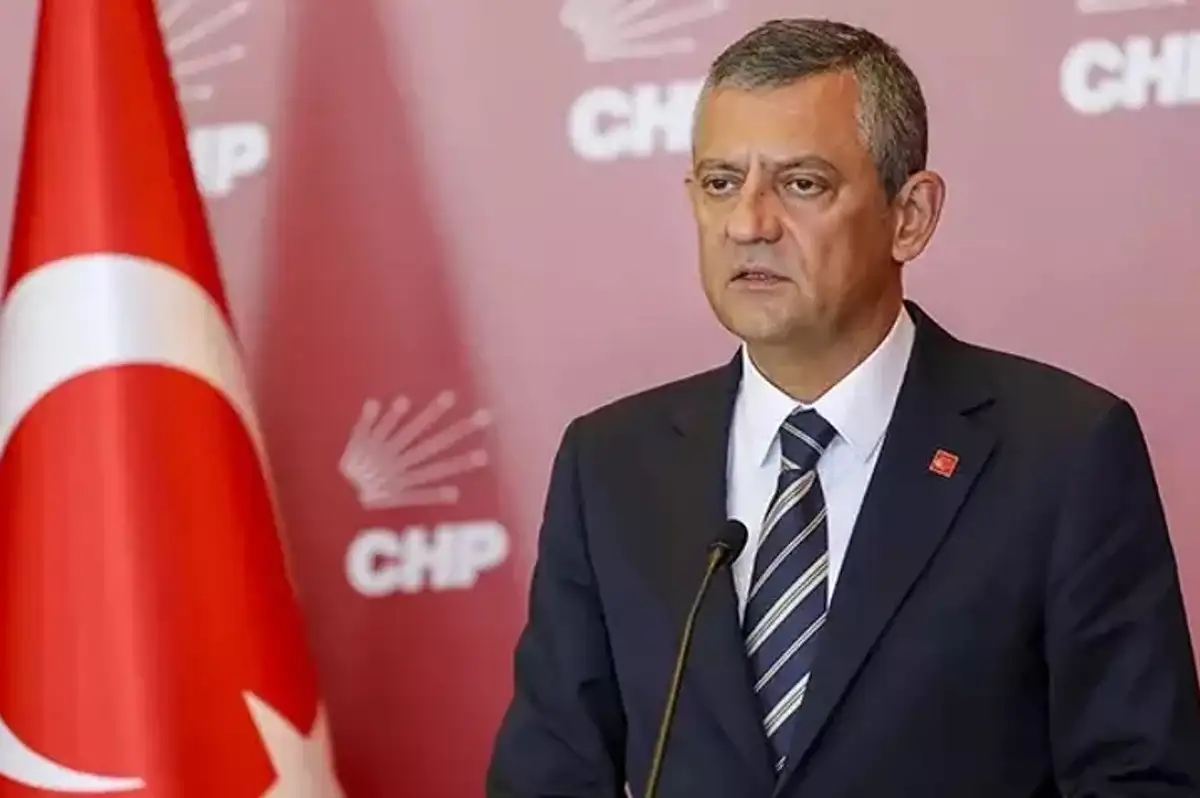 Özgür Özel'den Terörsüz Türkiye Komisyonu ve Orman Yangınları Üzerine Açıklamalar