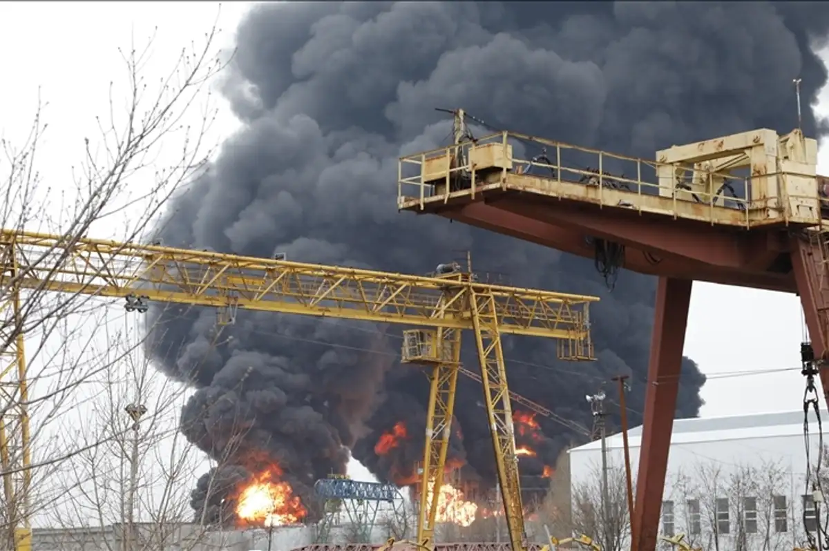 Ukrayna'dan Rus Enerji Tesislerine Yeni Saldırı