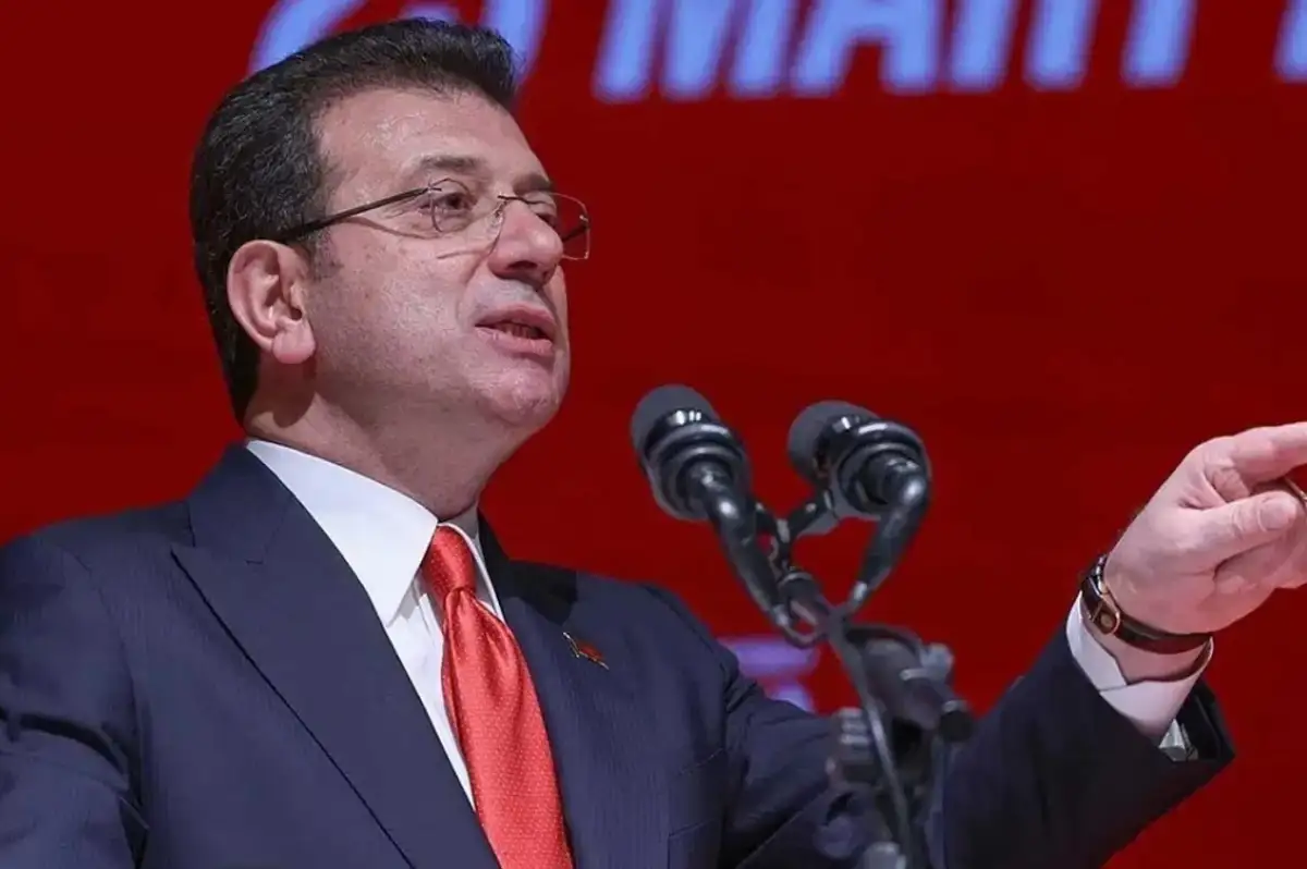 Ekrem İmamoğlu'ndan Sert Tepki: "Yangını Söndüremiyorsun, Diplomamla Uğraşıyorsun"