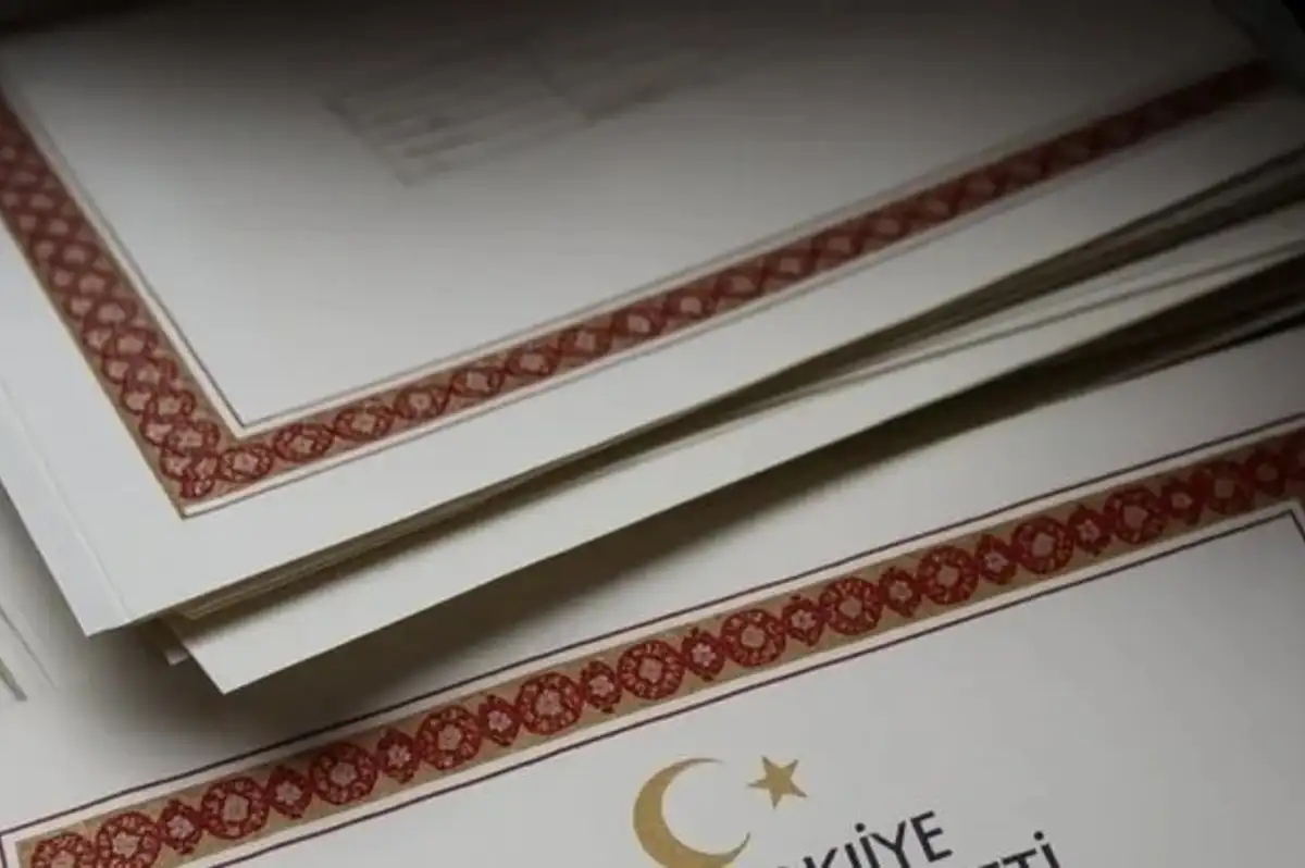 Ankara'da Sahte Diploma ve Belge Düzenleyen Suç Ağına Operasyon!
