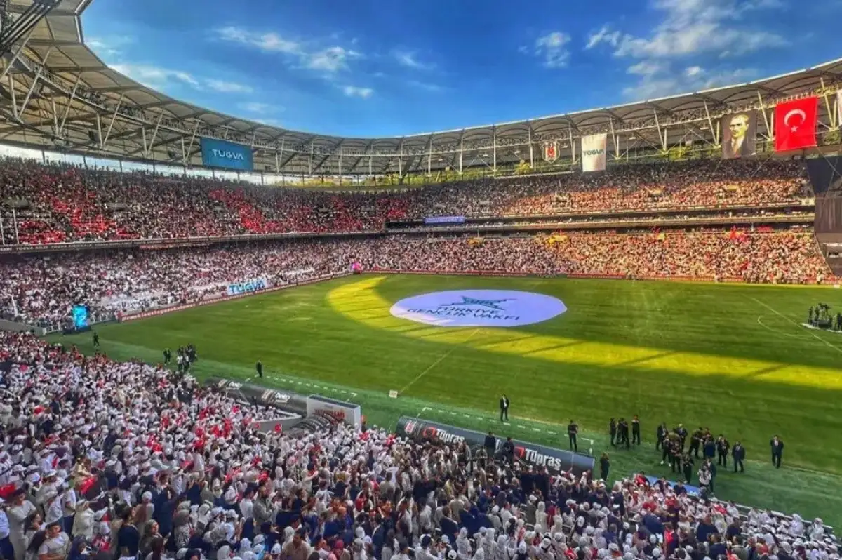 TÜGVA Yaz Okulları Finali Programına Yoğun Katılım