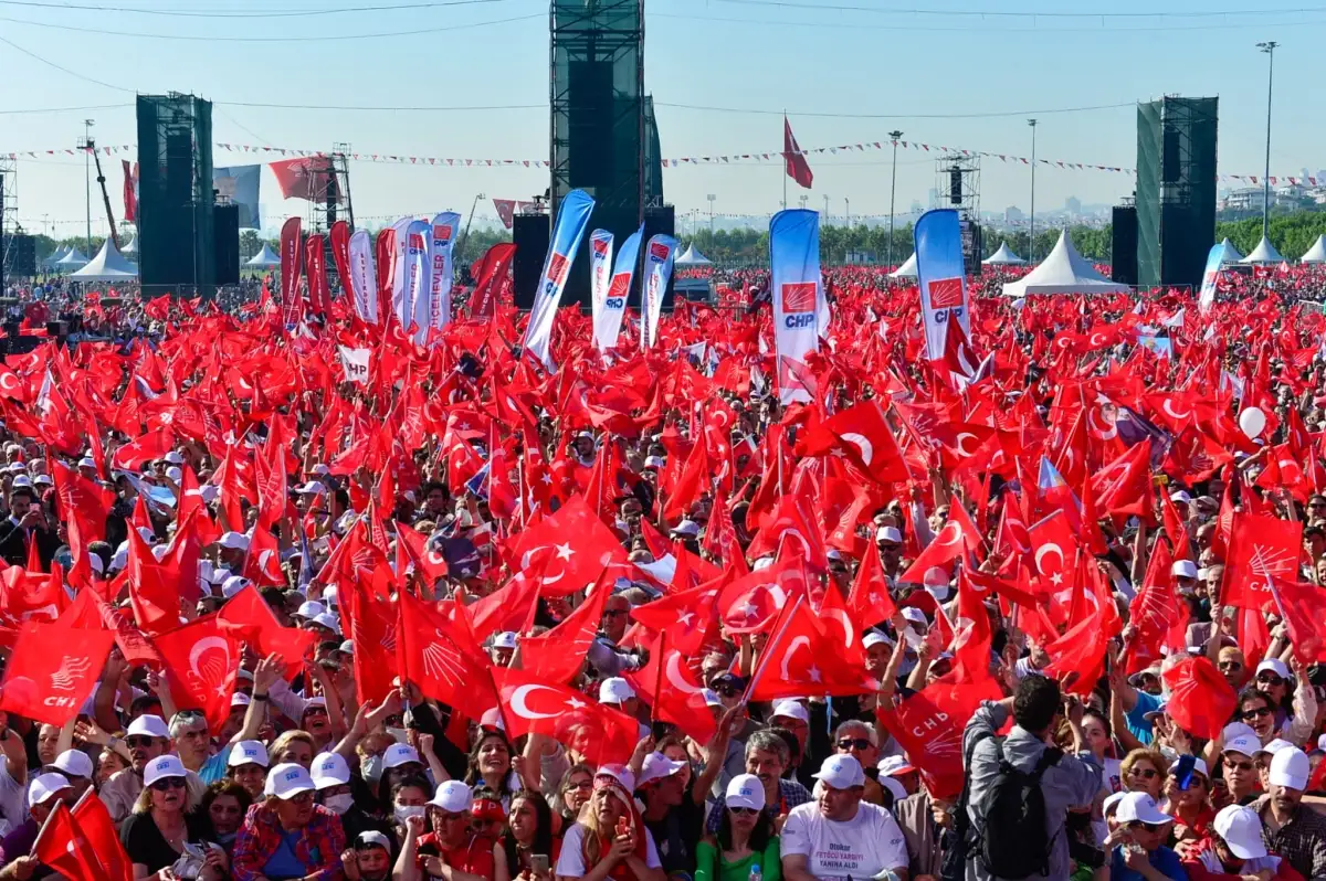Özgür Özel: "Aklıevvel Birileri Diyor ki Komisyonda Olmayın"