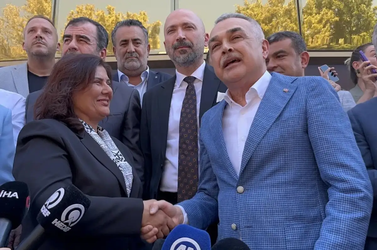 AK Parti'den Özlem Çerçioğlu'na Hayırlı Olsun Ziyareti