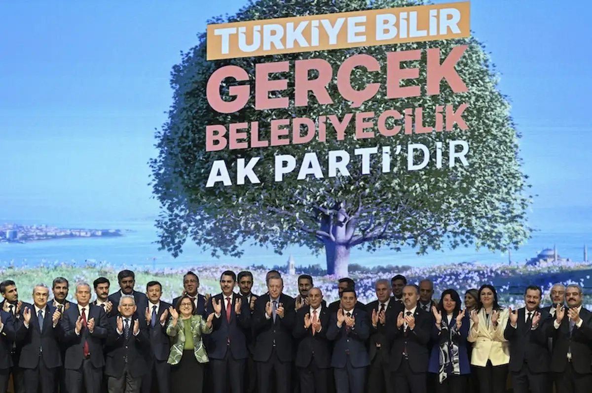 AK Parti Türkiye Yüzyılı Buluşmaları Sürüyor