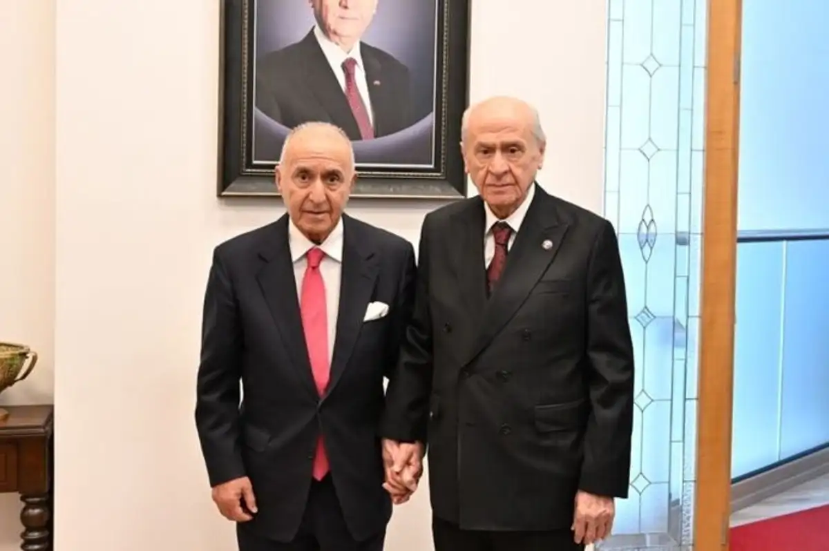 Devlet Bahçeli, Hikmet Çetin ile Görüştü