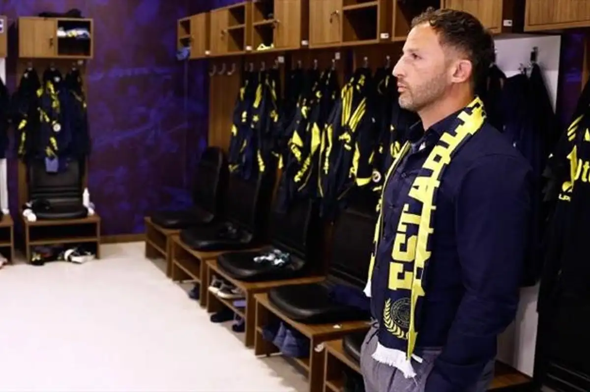 Domenico Tedesco ve Yardımcıları Sağlık Kontrolünden Geçti