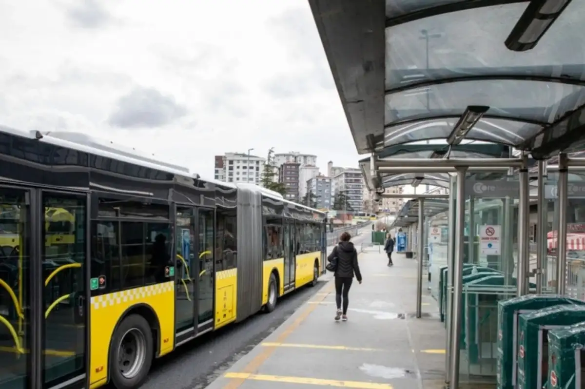 İstanbul'da Ulaşıma Yüzde 30 Zam