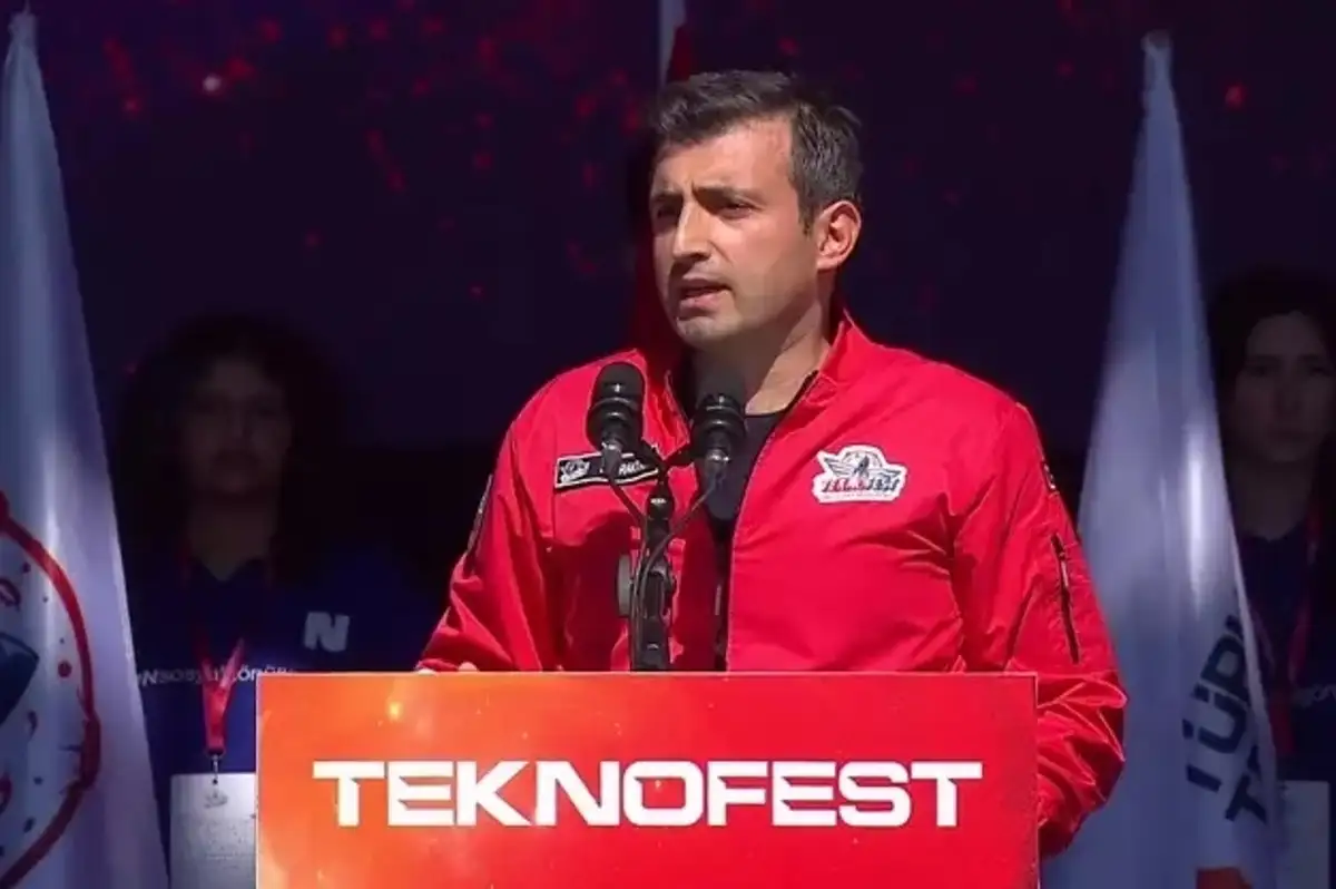 TEKNOFEST İstanbul Başladı: Bayraktar'dan "Tam Bağımsız Türkiye" Vurgusu