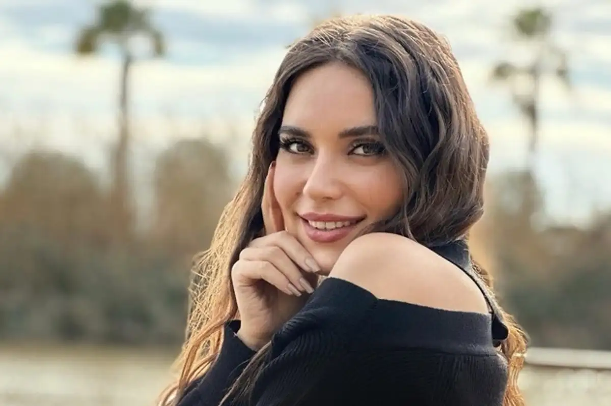 Kızılcık Şerbeti Demet Kimdir? Gizem Coşkun Kimdir?