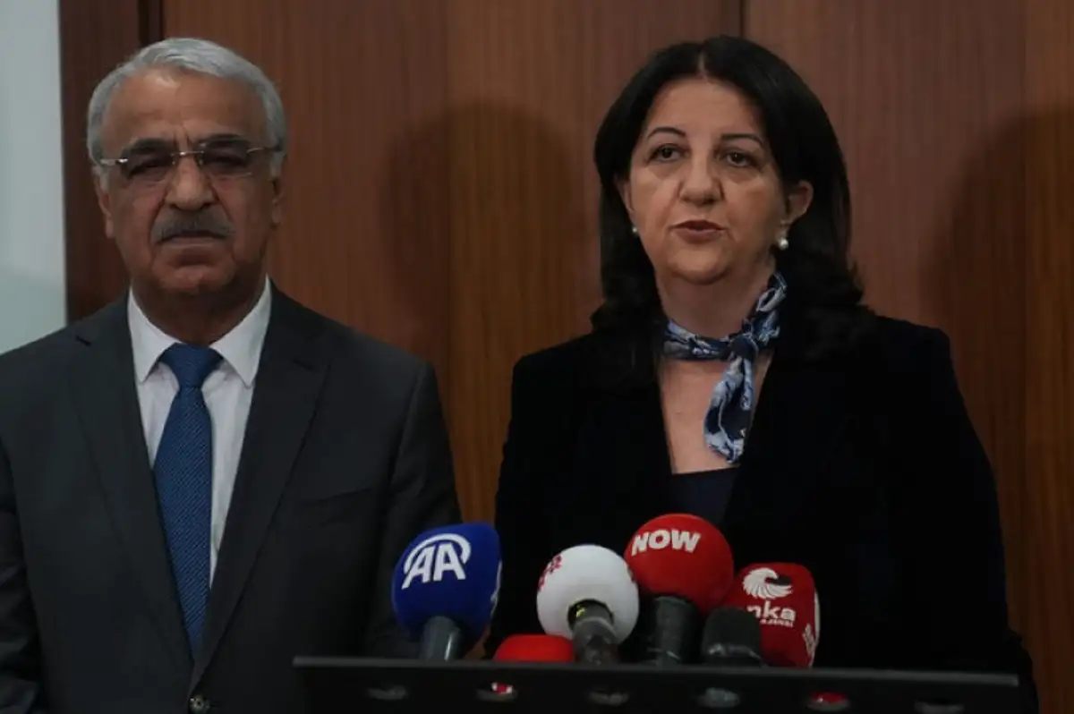 İmralı'da Kritik Görüşme: Öcalan'dan "27 Şubat" ve "Suriye" Mesajı
