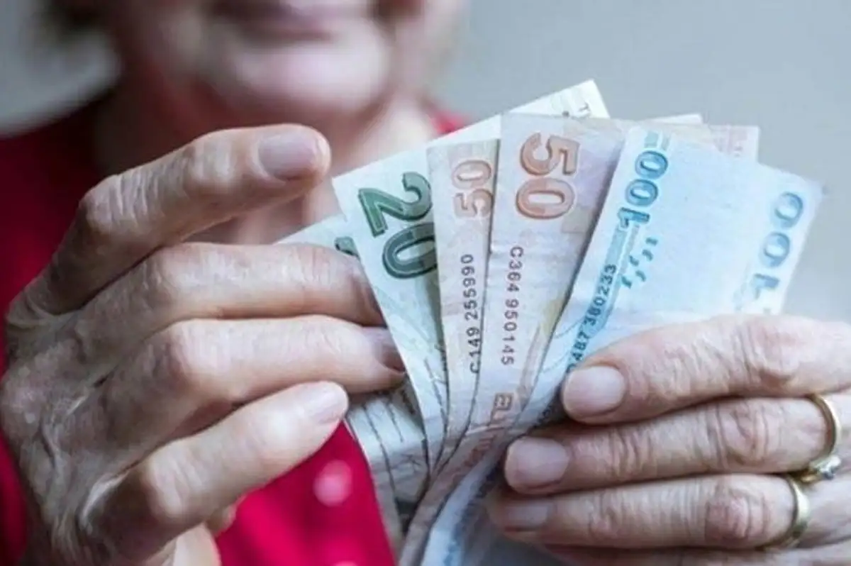 Dar Gelirliye "Sosyal Maaş" Müjdesi: Gelir Tamamlayıcı Destek Sistemi Geliyor!