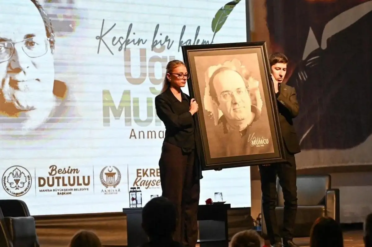 Uğur Mumcu Vefatının 33. Yılında Anılıyor