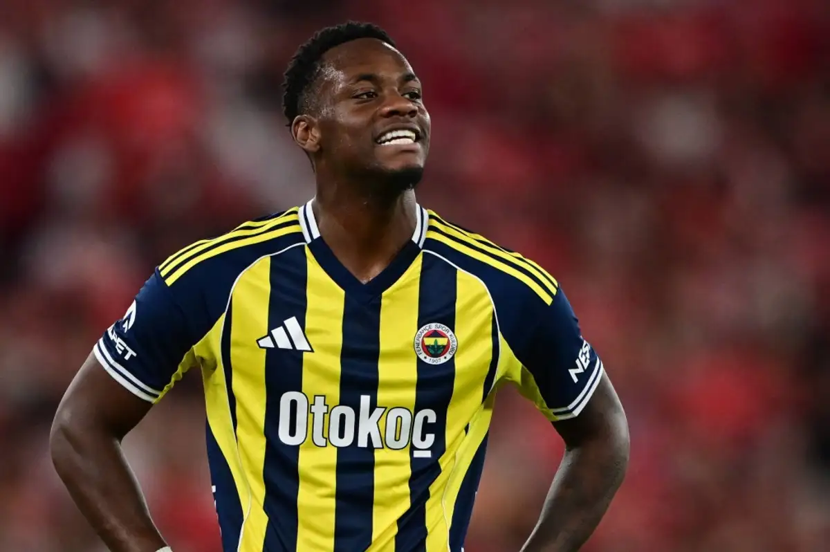 Fenerbahçe'de En-Nesyri'nin Ayrılığı Beklenirken Sürpriz Jhon Duran Gelişmesi Yaşanıyor