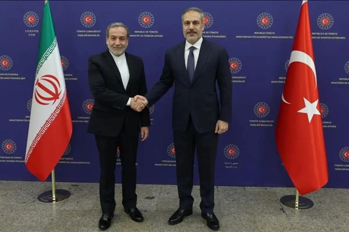 Türkiye'den Kritik "İran" Mesaisi: Fidan-Arakçi Hattında Diplomasi Trafiği