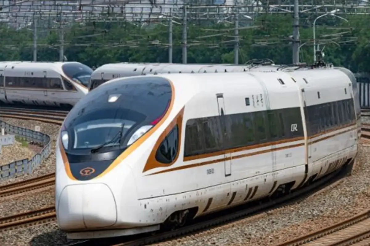 Çin'de Tren Hattında Köprü Çöktü, 5 İşçi Hayatını Kaybetti