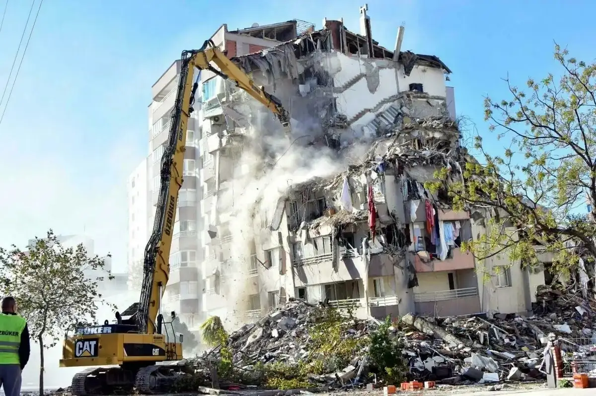 Yılmaz Erbek Apartmanı Davasında Yargıtay Kararı: 6 Sanık Hakkındaki Hüküm Bozuldu