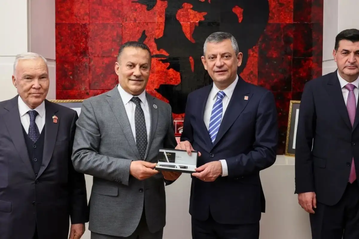 CHP Lideri Özgür Özel'den Şehit Yakınları ve Gazilere Önemli Kabul