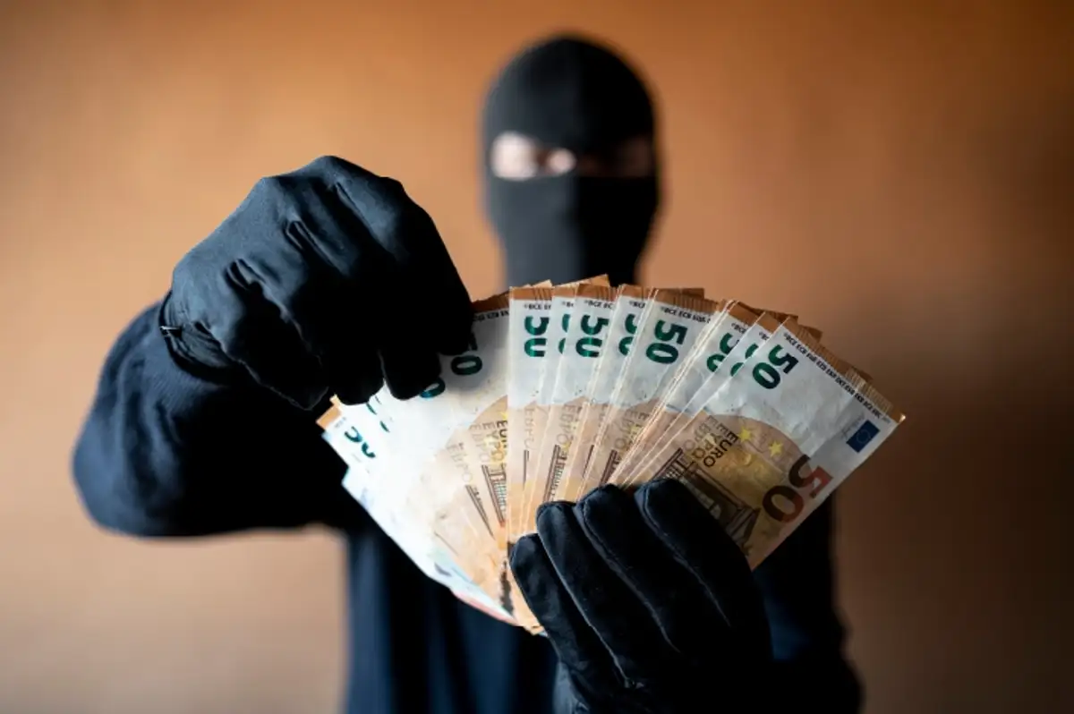 Almanya'da Gizemli Banka Soygunu! Faillere Dair Hiçbir İz Yok