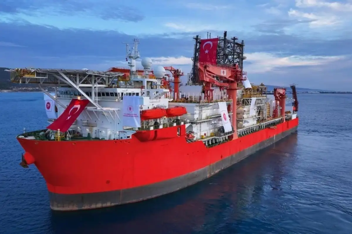 Enerjide Tarihi Sefer: Çağrı Bey Sondaj Gemisi Somali Yolunda