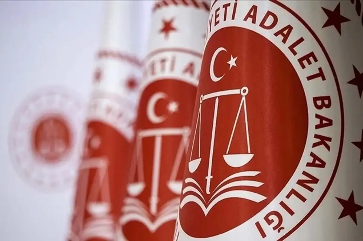 Adalet Bakanlığı'ndan Yeni Adım: LGBTİ Karşıtı Düzenlemeler Yeniden Masada