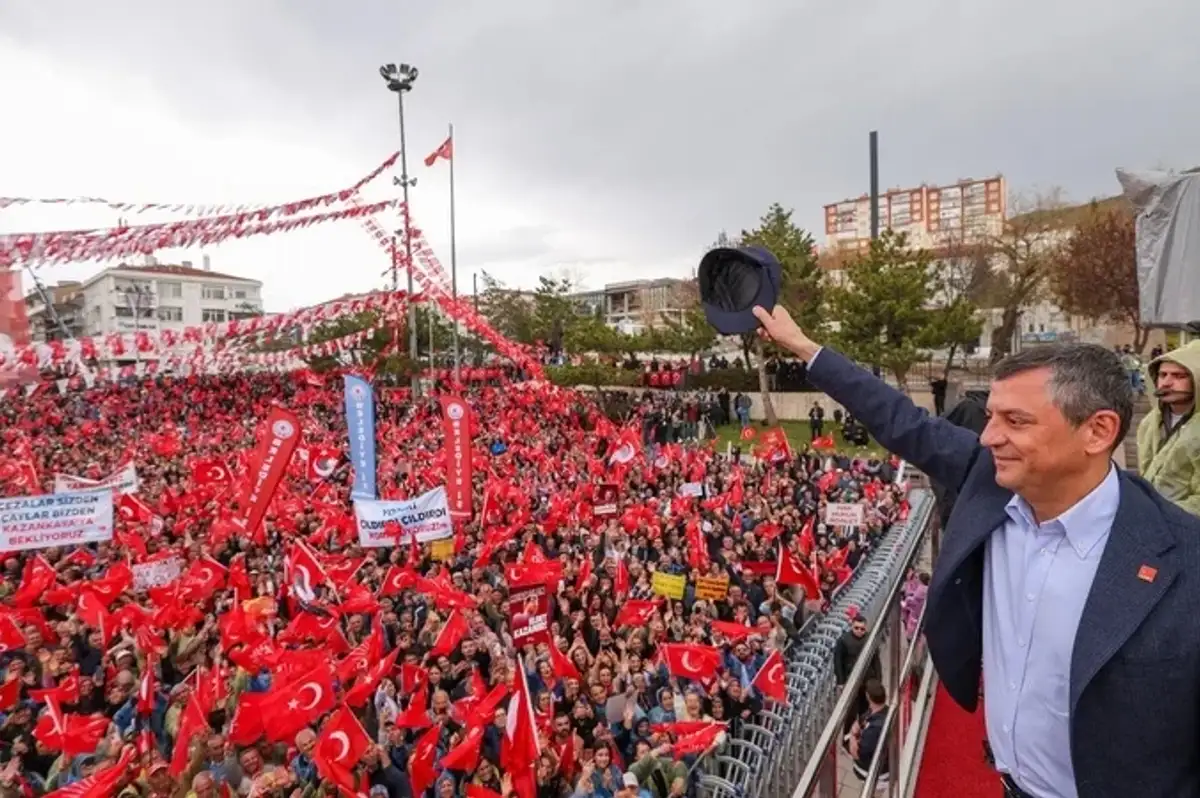 Özgür Özel'den Kocaeli'de İktidara "Sandık" Çağrısı