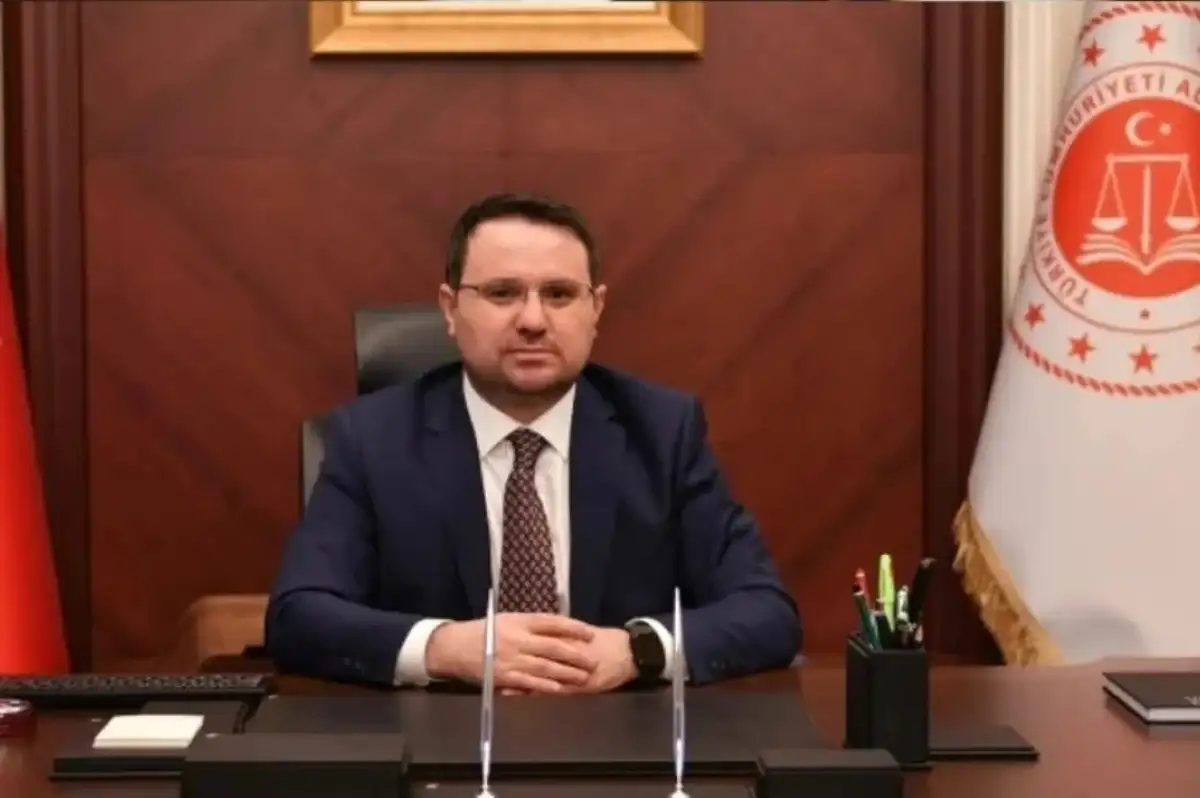 Adalet Bakanı Gürlek'ten MHP ve AK Parti Ziyareti