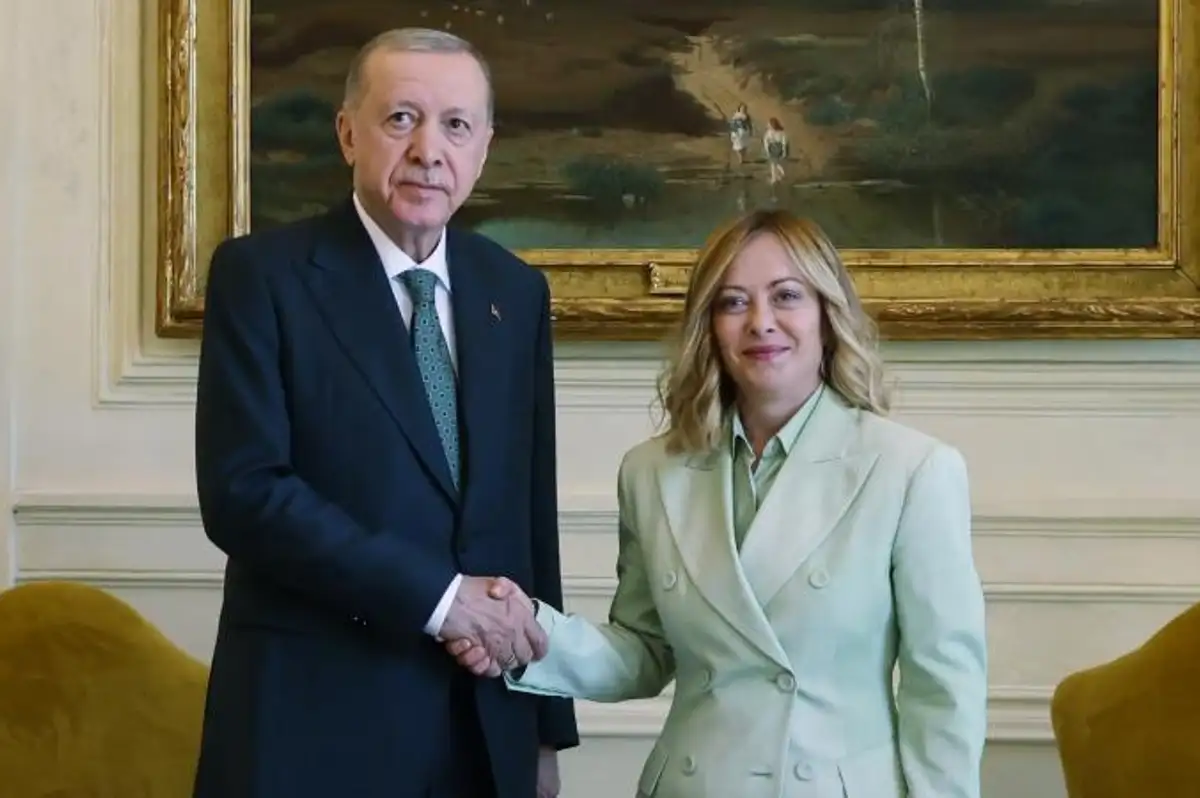 Cumhurbaşkanı Erdoğan'dan Meloni ile Kritik Telefon Görüşmesi