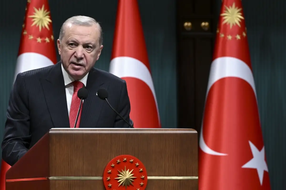 Kabine Beştepe'de Toplanıyor: Gündemde Emekli İkramiyesi, Terörsüz Türkiye ve Savaş Olacak