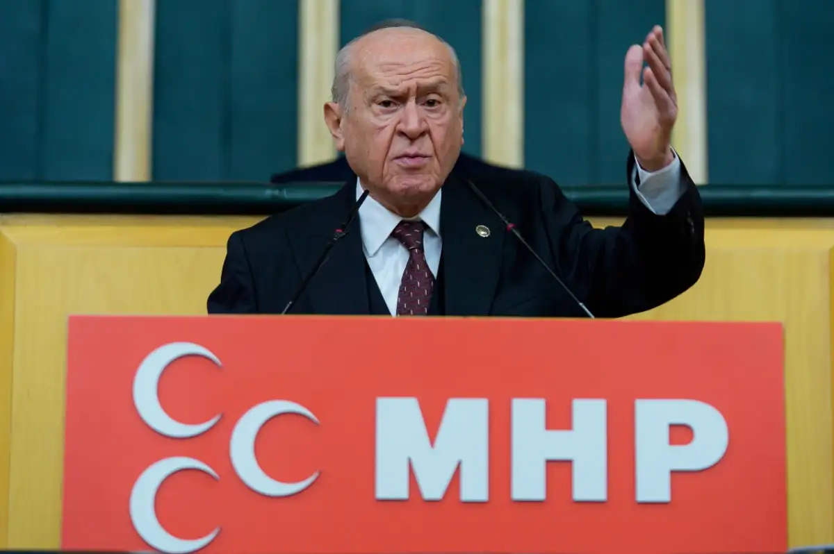 Bahçeli'den İran ve Füze Tepkisi: Türkiye Üzerinde Kumar Oynatmayız!