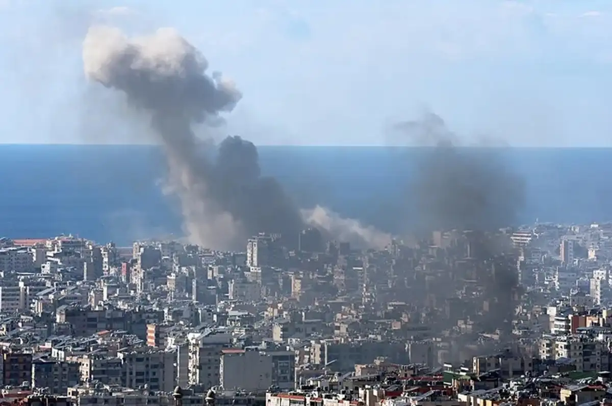 Orta Doğu'da Topyekün Savaş: İsrail Ateş Çemberinde, İran Füzeleri Tel Aviv'i Vurdu!