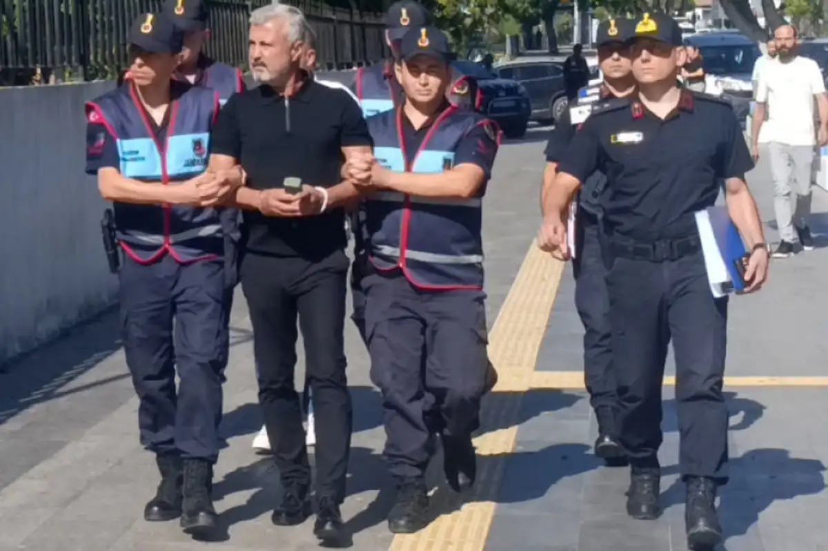 Manavgat'ta Yolsuzluk Soruşturması Son Dakika: Belediye Başkan Yardımcısı ve Otelciler Tutuklandı!