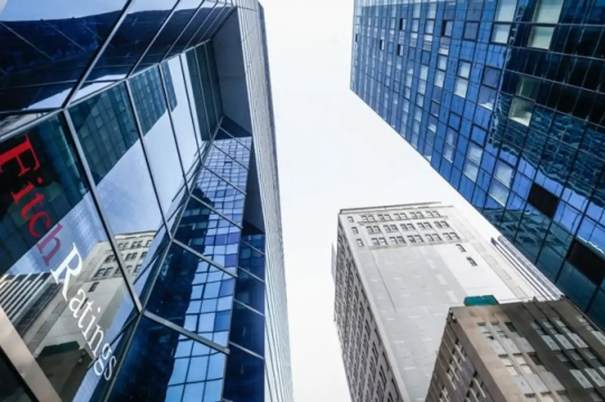 Fitch'ten Türkiye Analizi: Jeopolitik Riskler Kontrol Altında Ancak Rezerv Kaybı Kritik