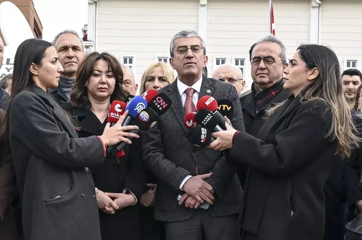CHP'den "İmamoğlu Davası" Çıkışı: Yargının Üzerinden Ellerinizi Çekin!