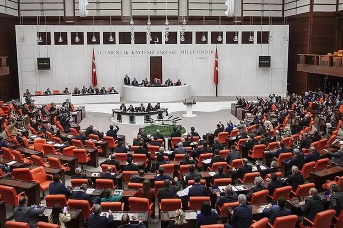 TBMM'de Kritik Mesai: Kripto Varlık Vergisi ve Bedelli Askerlik Düzenlemesi Gündemde