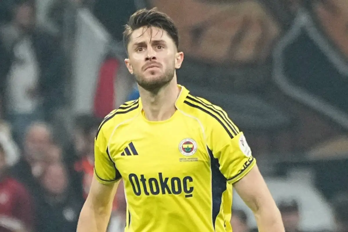 Fenerbahçe'de Transfer Bombası: Juventus, İsmail Yüksek'e Talip Oldu