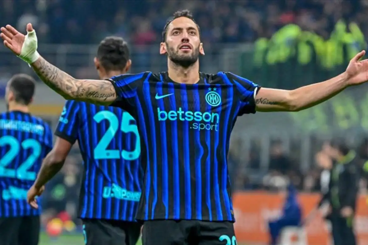 Hakan Çalhanoğlu, Inter'de Kalacak