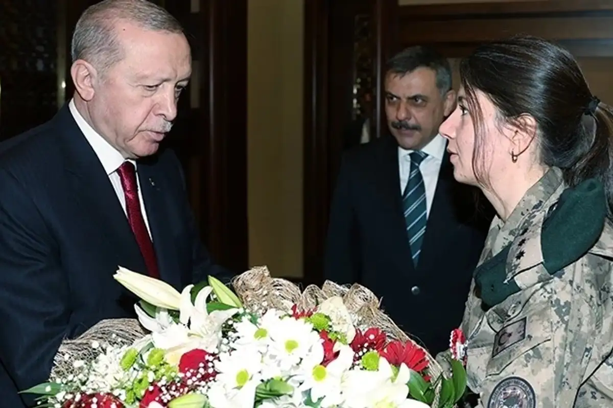 Cumhurbaşkanı Erdoğan, Türk Polis Teşkilatı Heyetini Kabul Etti