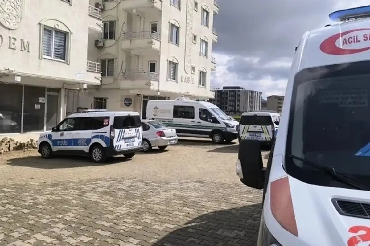 Batman'da Acı Kayıp: Ayşegül Öğretmen Evinde Ölü Bulundu!