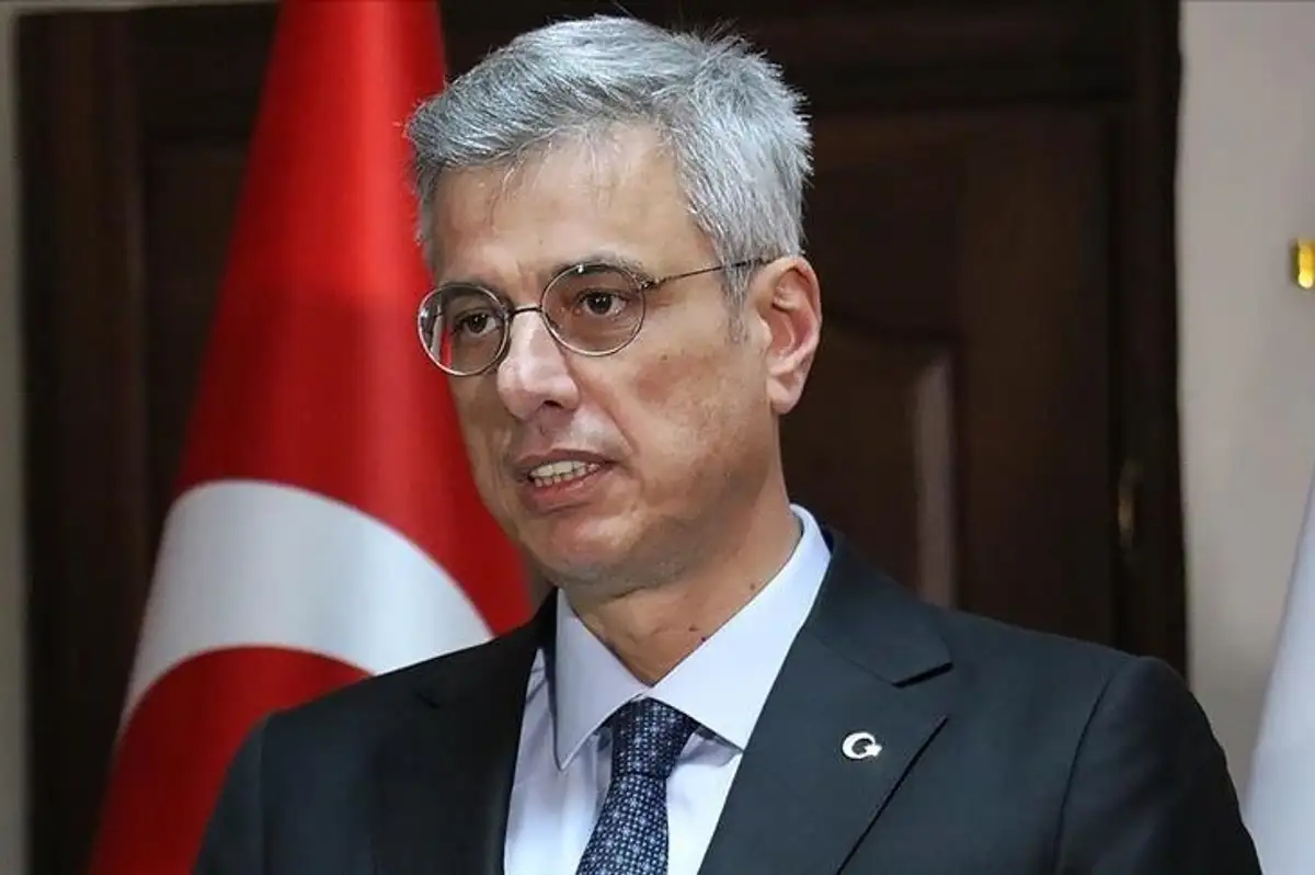 Bakan Memişoğlu'ndan Gençlere 'İyilik Medeniyeti' Çağrısı: "İdealizminizi Kaybetmeyin"