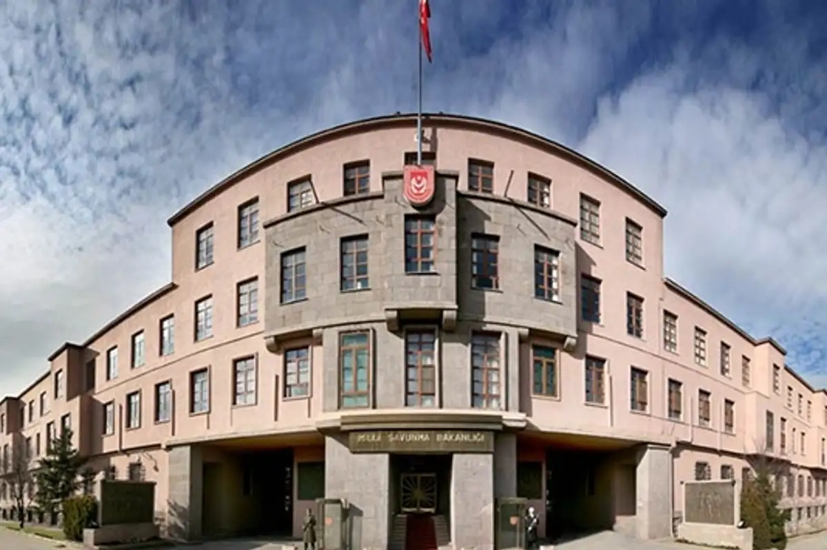 MSB: "Mavi Vatan Kanunu Geliyor"