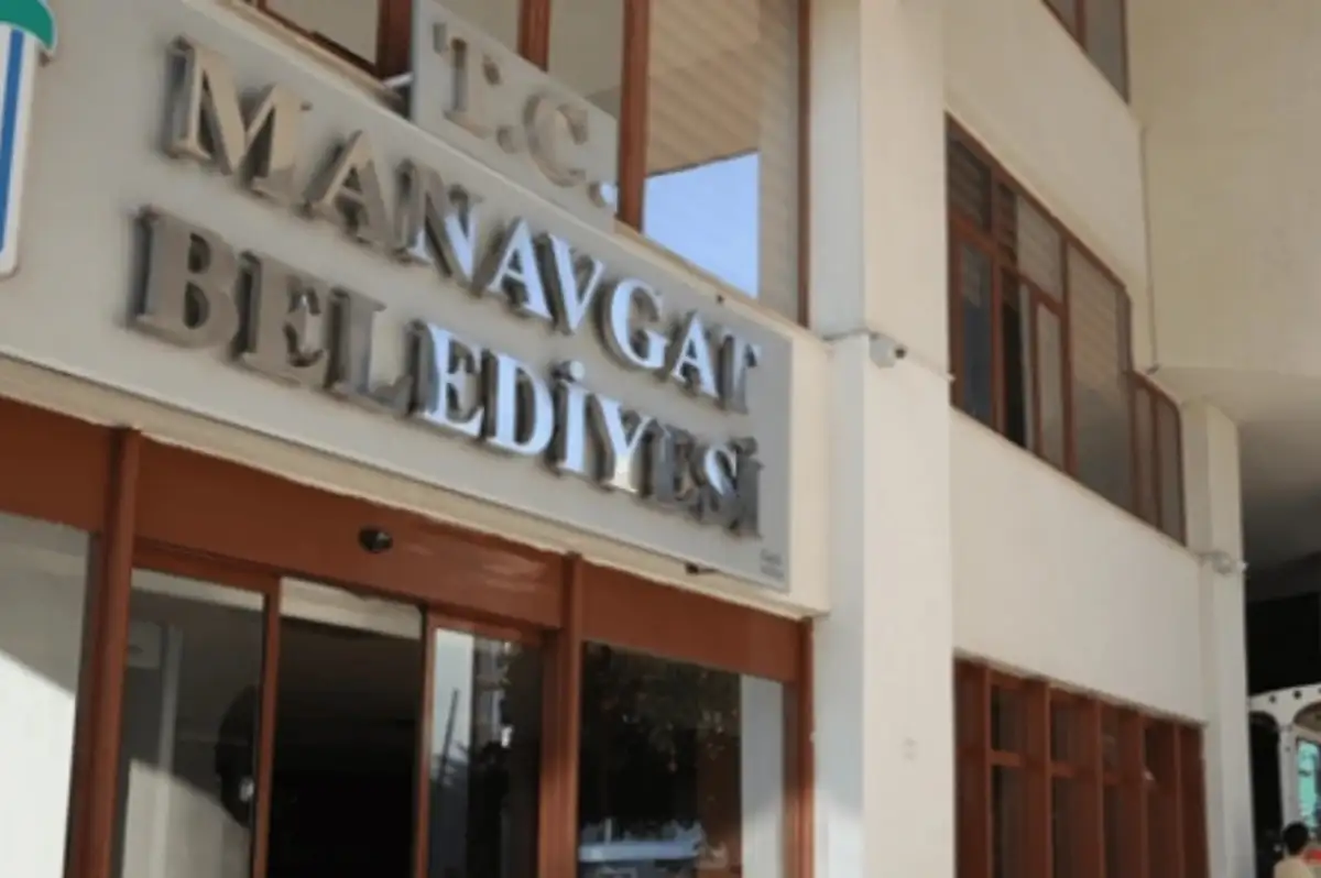Manavgat Belediyesi'ndeki Yolsuzluk Davasında Karar: Eski Başkana 45 Yıl Hapis!