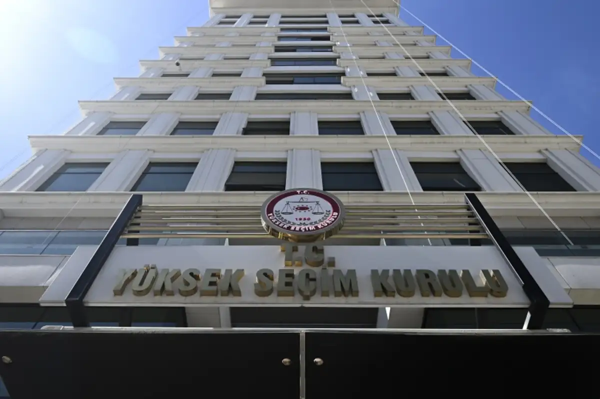 CHP'de Kurultay İptali Kararı Sonrası YSK Hamlesi