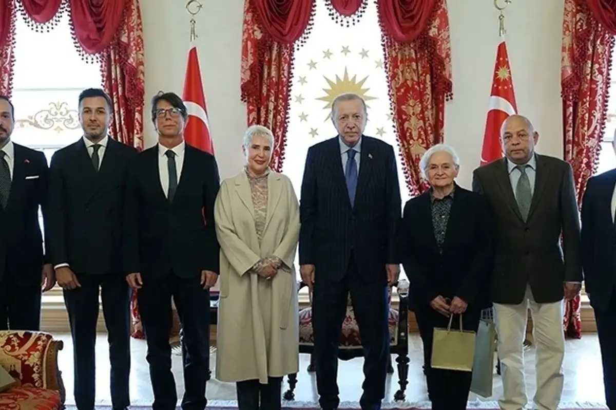 Cumhurbaşkanı Erdoğan, Adnan Menderes ve Dava Arkadaşlarının Ailelerini Kabul Etti