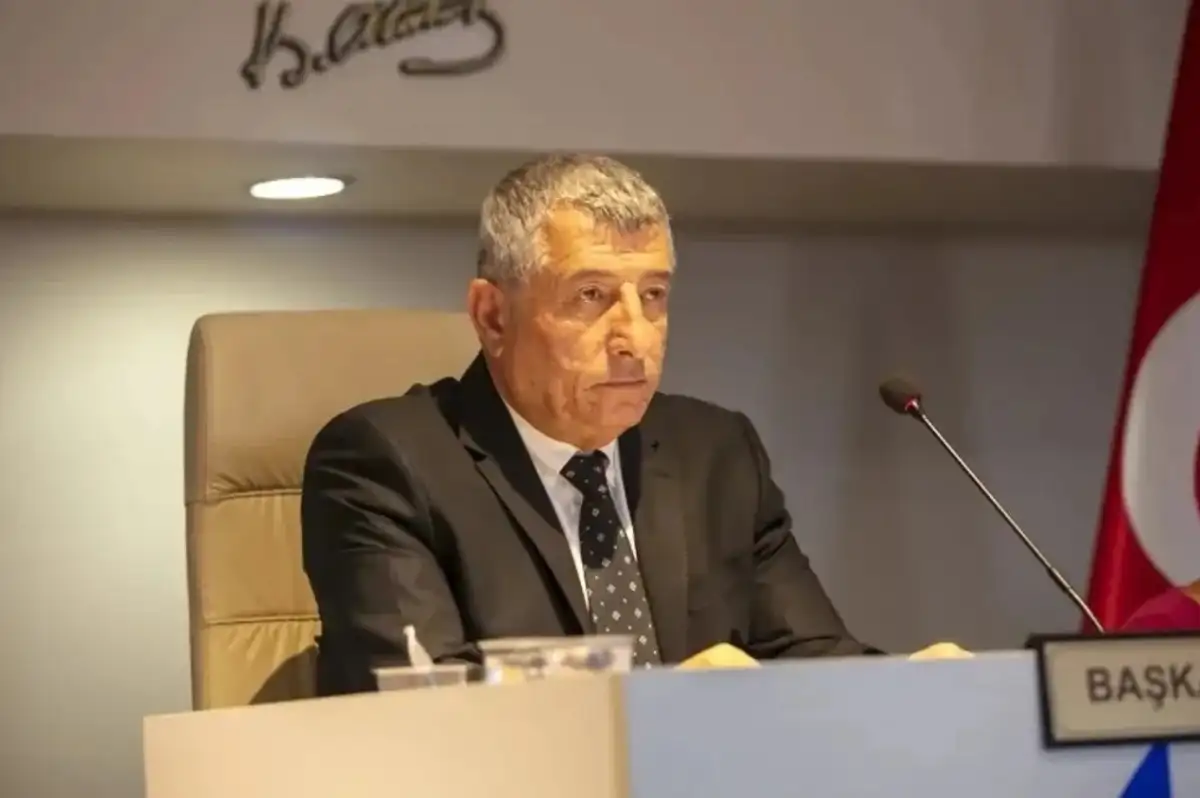 İzmir Güzelbahçe Belediyesi'ne Yolsuzluk Operasyonu: Başkan Mustafa Günay Gözaltında