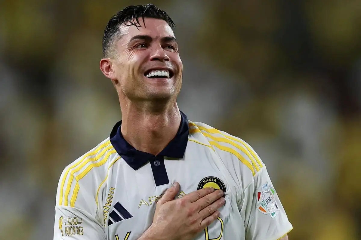 Rafael Leao İçin Sürpriz Transfer Gelişmesi: Cristiano Ronaldo Devrede!