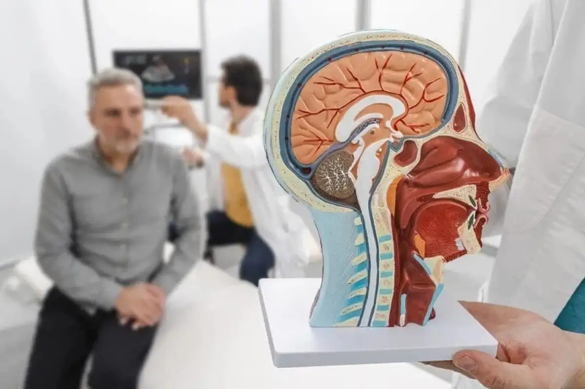 Beyin Tümörü Günü: Stresle Karıştırılan 7 Beyin Tümörü Belirtisi